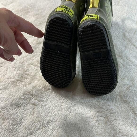 WESTERN CHIEF   Kids green dinosaur RAIN BOOTS size 7/8 - Picture 5 of 8